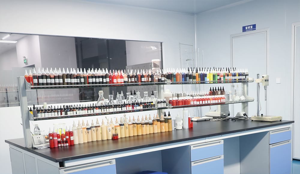 Laboratory sample storage and testing station